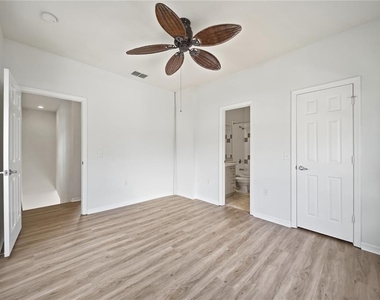 7780 Plantation Circle - Photo Thumbnail 26