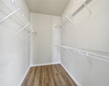7780 Plantation Circle - Photo Thumbnail 27