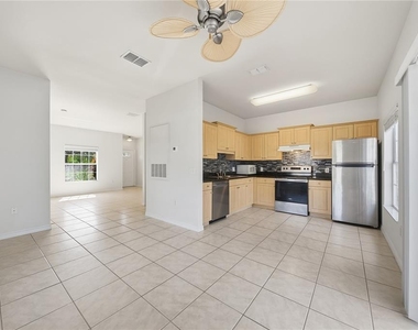 7780 Plantation Circle - Photo Thumbnail 18