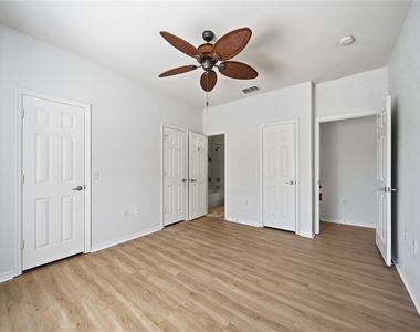 7780 Plantation Circle - Photo Thumbnail 30
