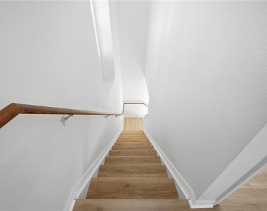 7780 Plantation Circle - Photo Thumbnail 24