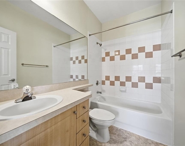 7780 Plantation Circle - Photo Thumbnail 28