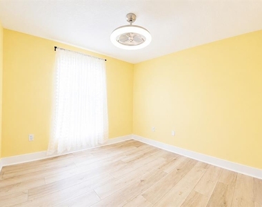 16948 Corner Hill Court - Photo Thumbnail 29