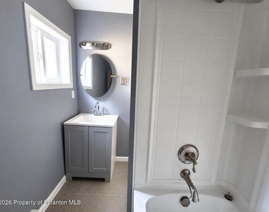 125 River Street - Photo Thumbnail 7