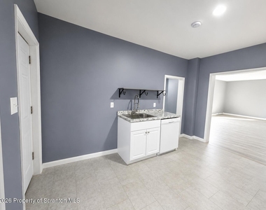125 River Street - Photo Thumbnail 4