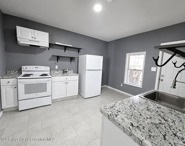 125 River Street - Photo Thumbnail 2