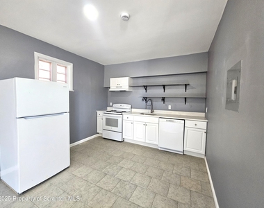 125 River Street - Photo Thumbnail 3