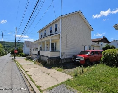1728 Ash Street - Photo Thumbnail 7