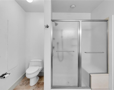 2408 Applewood Drive - Photo Thumbnail 16