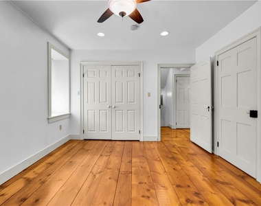 2408 Applewood Drive - Photo Thumbnail 11