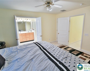 5293 Chandler Way - Photo Thumbnail 15
