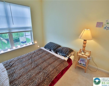 5293 Chandler Way - Photo Thumbnail 18