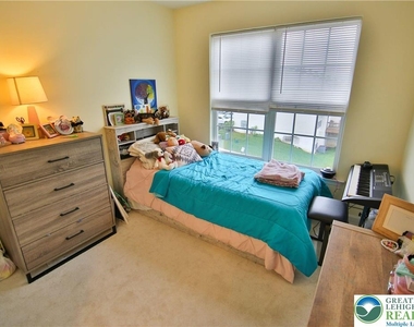 5293 Chandler Way - Photo Thumbnail 19