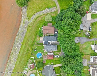 402 River Street - Photo Thumbnail 3