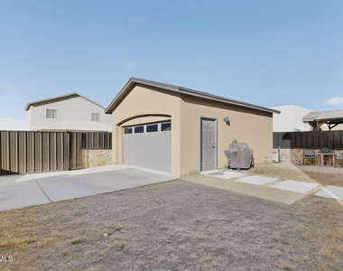 14717 Charles Foster Avenue - Photo Thumbnail 13
