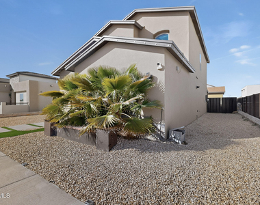 14717 Charles Foster Avenue - Photo Thumbnail 9