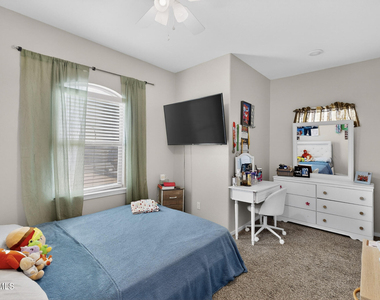 14717 Charles Foster Avenue - Photo Thumbnail 36