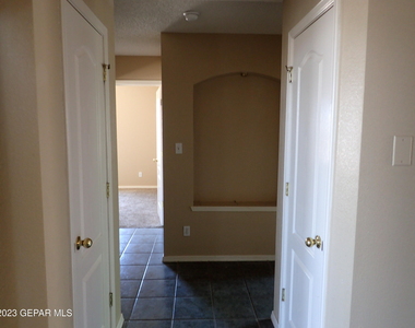 3516 Tierra Plata Drive - Photo Thumbnail 8