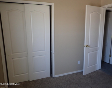 3516 Tierra Plata Drive - Photo Thumbnail 9