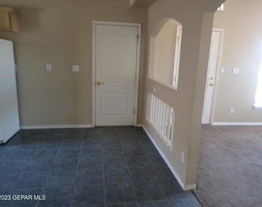 3516 Tierra Plata Drive - Photo Thumbnail 7