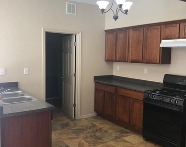 8944 Herbert Street - Photo Thumbnail 4