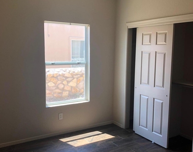 8944 Herbert Street - Photo Thumbnail 14
