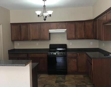 8944 Herbert Street - Photo Thumbnail 7