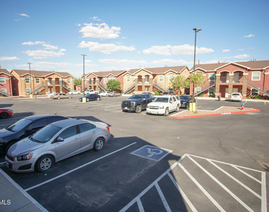 8685 N Loop Drive - Photo Thumbnail 16