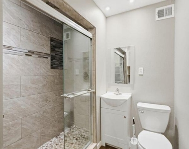 7107 Parkland Drive - Photo Thumbnail 23