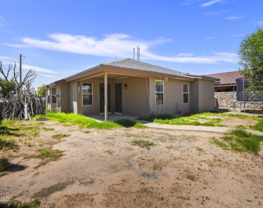 14069 Lago Seco Drive - Photo Thumbnail 16