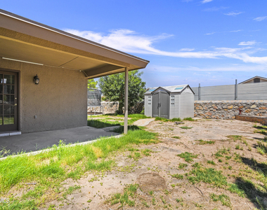 14069 Lago Seco Drive - Photo Thumbnail 31