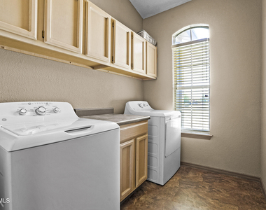 14069 Lago Seco Drive - Photo Thumbnail 12