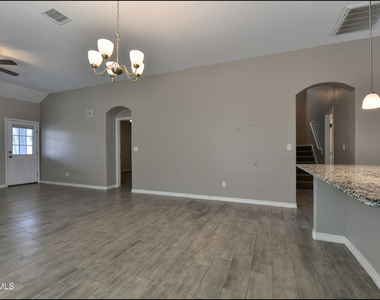 917 Odle Place - Photo Thumbnail 12