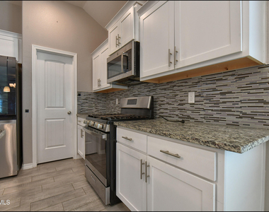 917 Odle Place - Photo Thumbnail 9