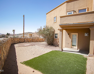 528 Green Village Court - Photo Thumbnail 25