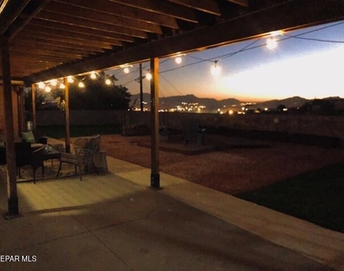 4317 N Stanton Street - Photo Thumbnail 25