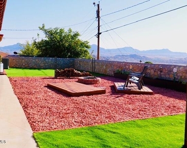 4317 N Stanton Street - Photo Thumbnail 22