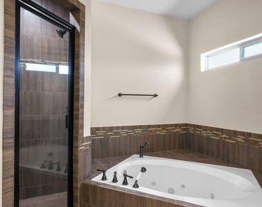 3138 Red Maple Drive - Photo Thumbnail 27