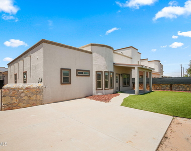 3138 Red Maple Drive - Photo Thumbnail 36