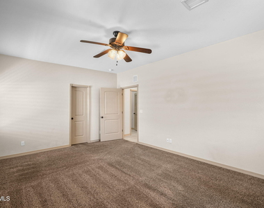 3138 Red Maple Drive - Photo Thumbnail 22