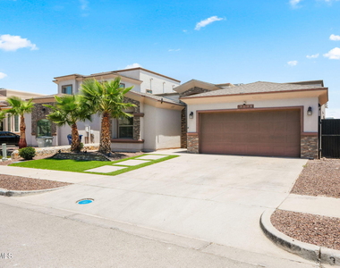 3138 Red Maple Drive - Photo Thumbnail 1