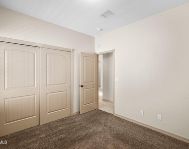 3138 Red Maple Drive - Photo Thumbnail 16