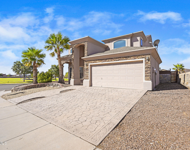 3261 Garden Point Drive - Photo Thumbnail 1