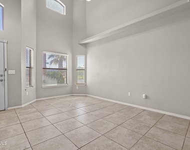 3261 Garden Point Drive - Photo Thumbnail 7