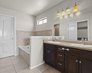 3261 Garden Point Drive - Photo Thumbnail 20