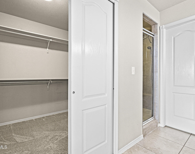 3261 Garden Point Drive - Photo Thumbnail 21