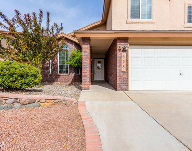 628 Paseo Hermoso Drive - Photo Thumbnail 3