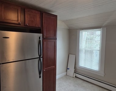 154 Washington Street - Photo Thumbnail 1