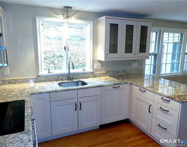 21 Saddle Ridge Drive - Photo Thumbnail 4