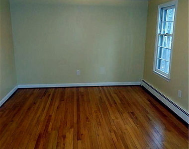 21 Saddle Ridge Drive - Photo Thumbnail 5